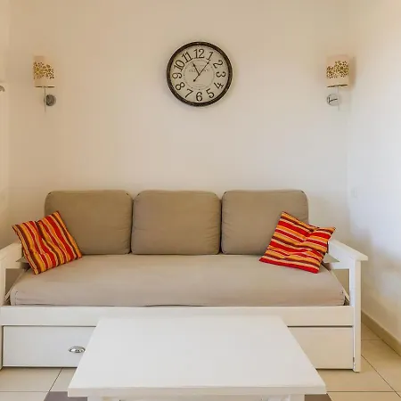 Mini-villa Alliance Wifi Proche Ile Rousse Holiday home
