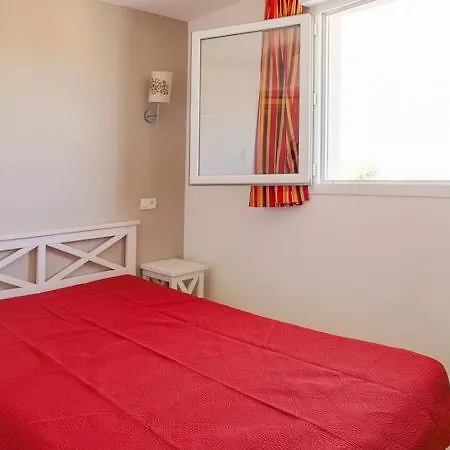 Mini-villa Alliance Wifi Proche Ile Rousse Holiday home *