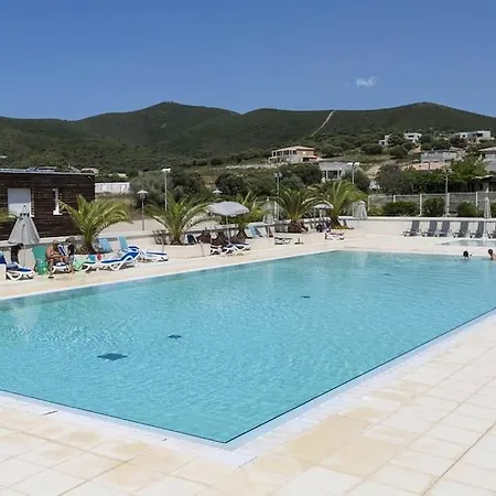 Сasa de vacaciones Mini-villa Alliance Wifi Proche Ile Rousse Belgodère