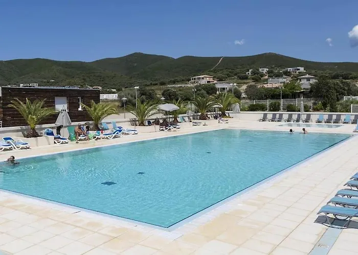 Hébergement de vacances Mini-villa Alliance Wifi Proche Ile Rousse Belgodère